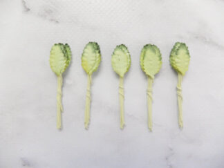 Mini green paper leaves, 100 paper leaves (size 1)